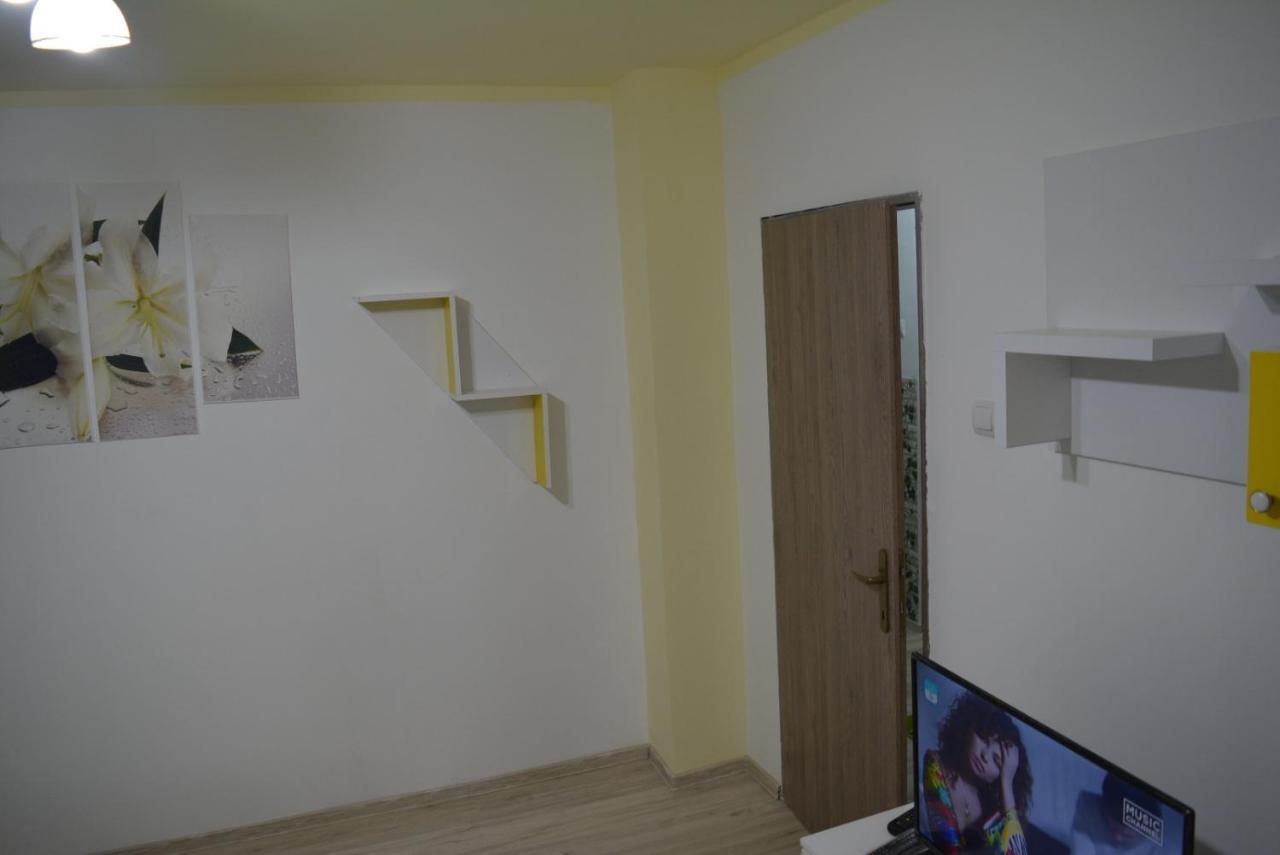 Green Rooms Hunedoara Eksteriør billede